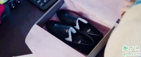 机智的医生生活女主的鞋谁送的 蔡颂华的鞋是双胞胎送的还是郑少女3