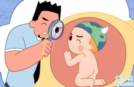 宝宝在羊水里耳朵会不会进水 新生儿耳朵有羊水有影响吗4