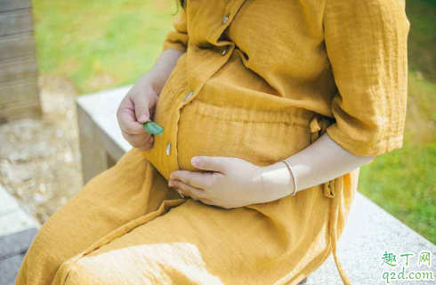 怀孕|怀孕喘气费劲怎么回事 怀孕喘不过气对宝宝有影响吗