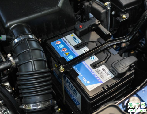 汽车蓄电池多少公里更换合适 怎么检测电瓶的寿命1