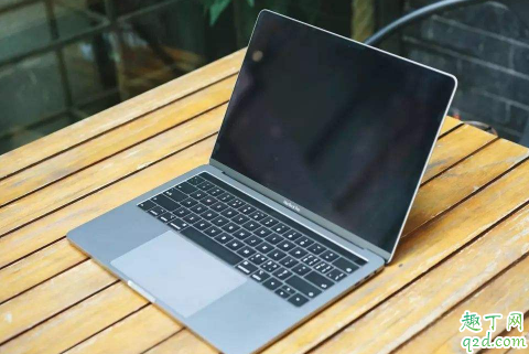 苹果新款MacBook Pro五月会发布吗2020 14英寸苹果MacBook Pro是剪刀键盘吗1