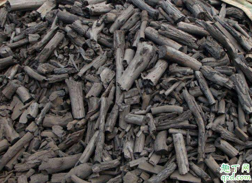 烧过的木炭能做花肥吗 木炭灰可以养哪些花3