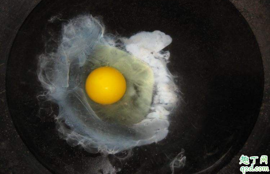 鸡蛋怎么煮不散开 煮鸡蛋为什么会散开3