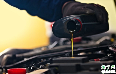 一般汽车保养换变速箱油吗 每两年换一次就够了1