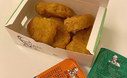 KFC新品植培黄金鸡块尝鲜！大豆做的素鸡块口感究竟多逼真？