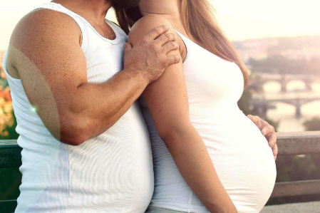 怀孕肚脐凸出就是男宝宝？这种传闻别再信了！2