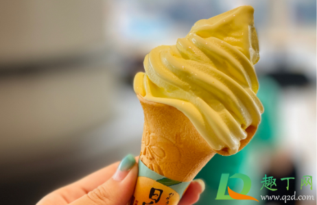 KFC日向夏柑橘冰淇淋花筒什么味道好吃吗4