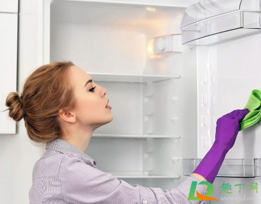 冰箱排水孔需要清理吗3