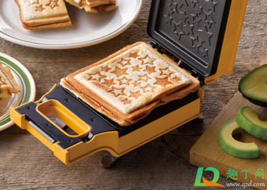电饼铛和三明治机哪个更实用3