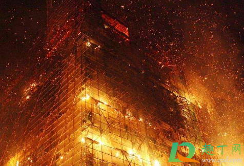 韩国一33层高楼发生火灾严重吗3