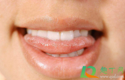 舌头上溃疡怎么治吃维生素4