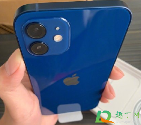 iPhone12蓝色开箱评测4