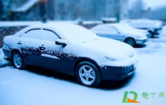 車上的雪掃了好還是不掃好3