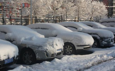 车上有雪用什么扫比较好