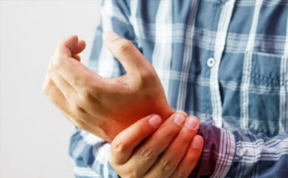 手指关节疼痛是怎么回事