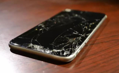iphone外屏碎了会影响内屏吗