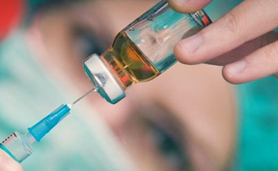 新冠疫苗液体流到身上有事吗