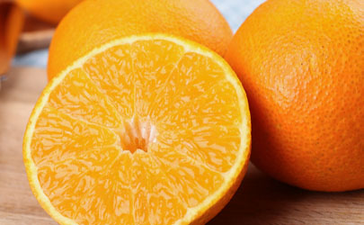 橙子一半红一半黄是什么情况