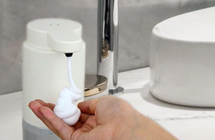 智能感应洗手液机不出泡沫怎么回事2