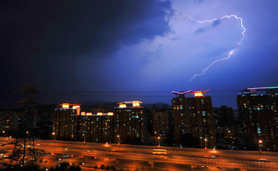 雷阵雨会下一天吗