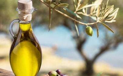 橄榄油能生吃调菜吗