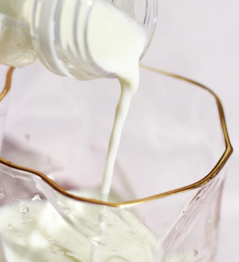 牛奶保质期长短与防腐剂有关吗3