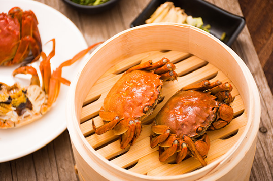 蒸熟的螃蟹可以一直在锅里放着保温吗3