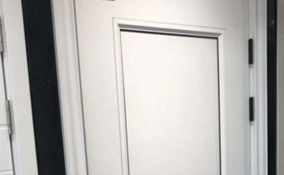 白色烤漆门怎么去污渍
