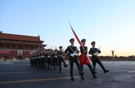 北京看升国旗从哪个门进3