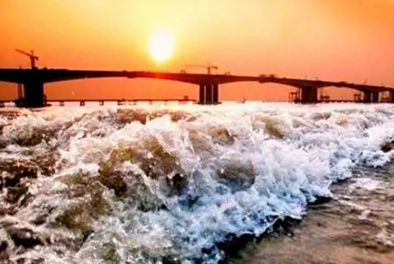 ​今年钱塘江大潮最佳观赏时间是哪一天20221