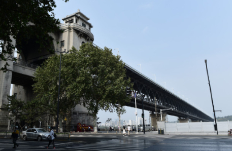 武汉长江大桥汉阳桥头电梯开了吗20214