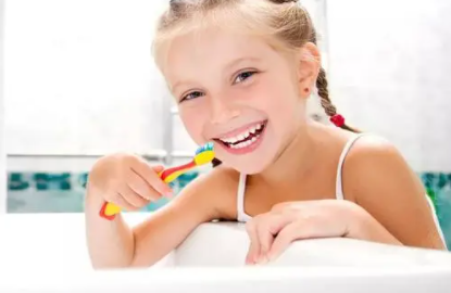 刷牙的水温在多少度比较合适2