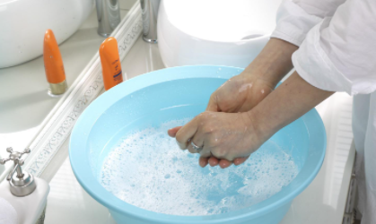 皂液|皂液和洗衣液哪个洗的干净