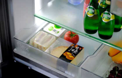 冰箱|冰箱保鲜层有冰块怎么办