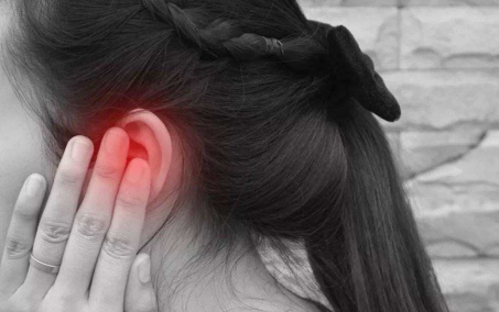耳聋可以戴耳机刺激耳朵吗2