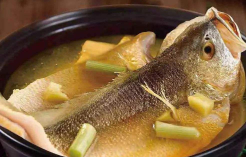黄花鱼炖汤喝有营养吗1