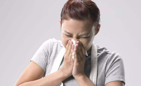 先从喉咙痛开始的感冒是什么感冒1