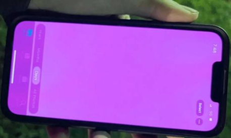 iphone13粉红屏死机是怎么回事-iphone13屏幕颜色怎么调