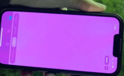 iphone13粉红屏死机是怎么回事