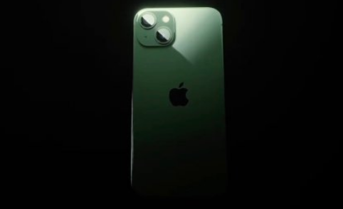 iPhone13苍岭绿值得买吗1