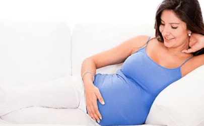 怀孕不到3个月肚子显大是怎么回事