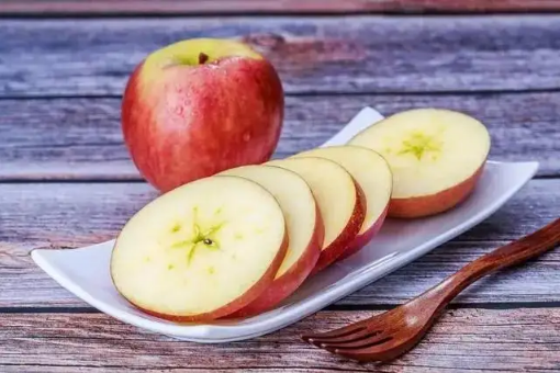 一天三顿吃苹果可以减肥吗4