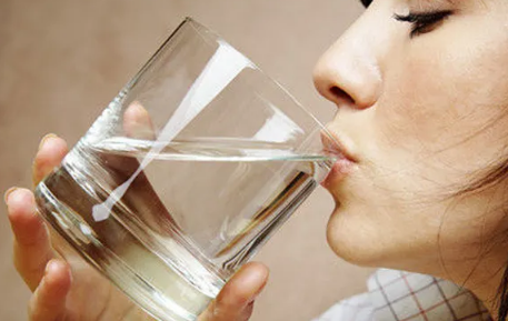 喝水太少也会导致过劳肥吗3
