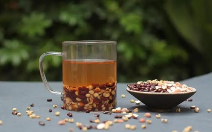 红豆薏米茶的功效有哪些3