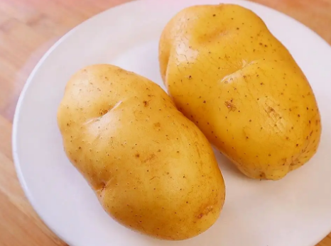 发芽的土豆怎么处理可以吃不浪费2