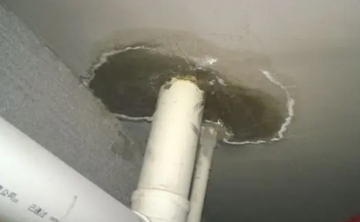 卫生间漏水到楼下不砸砖可以做防水吗