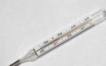 水银温度计用酒精消毒后会影响测量结果吗