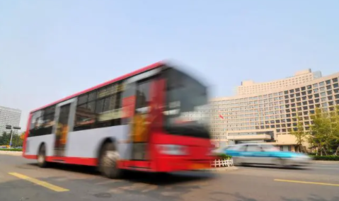 2023武汉春节期间公交车正常运行吗