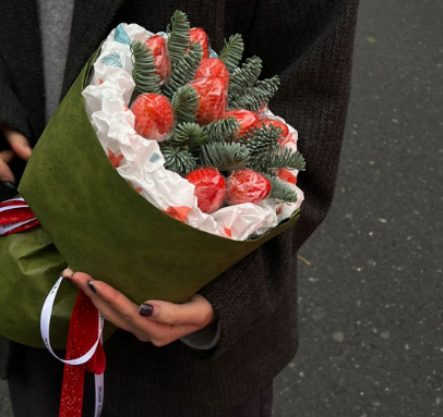 2022圣诞节想送女孩一束花送什么花好-圣诞创意花束推荐图片