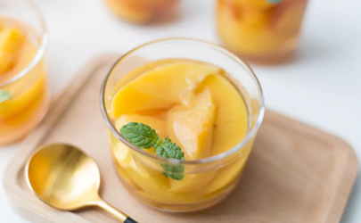 黄桃罐头是用什么桃子做的